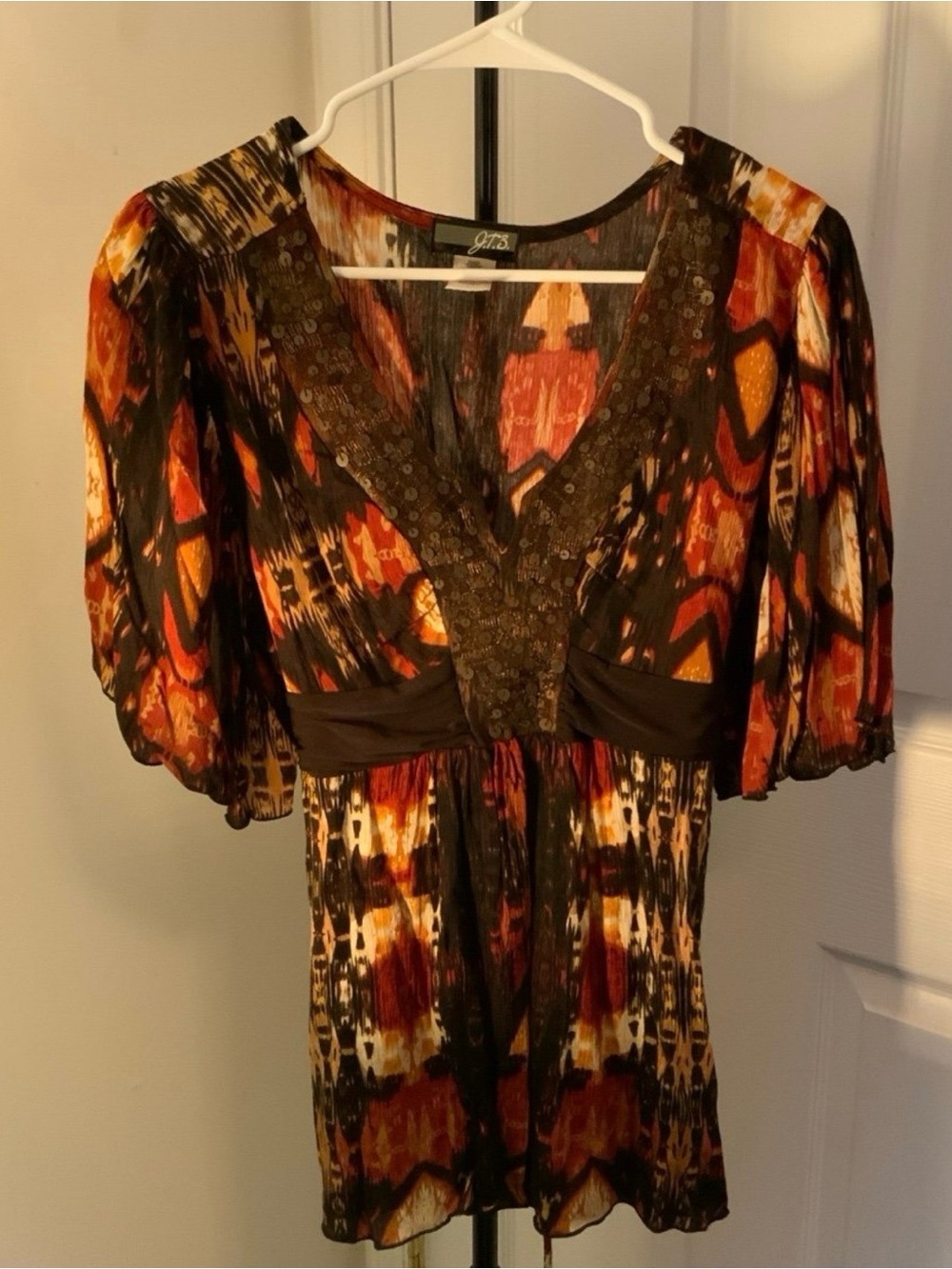 Women’s blouse